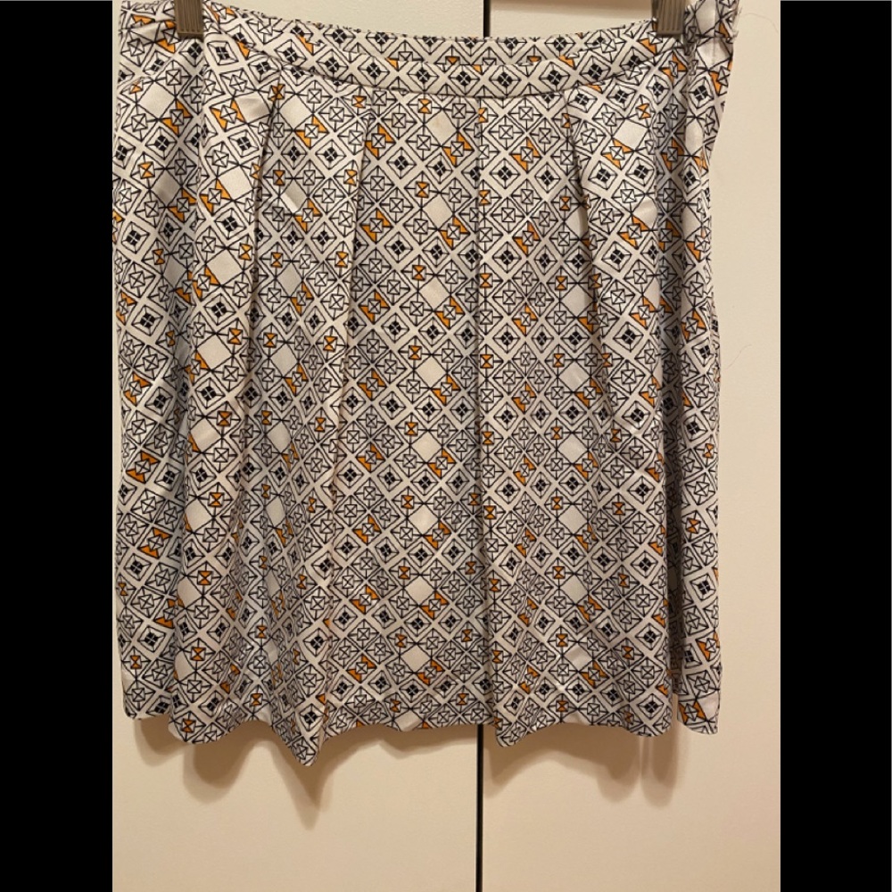 Geo Satin skirt